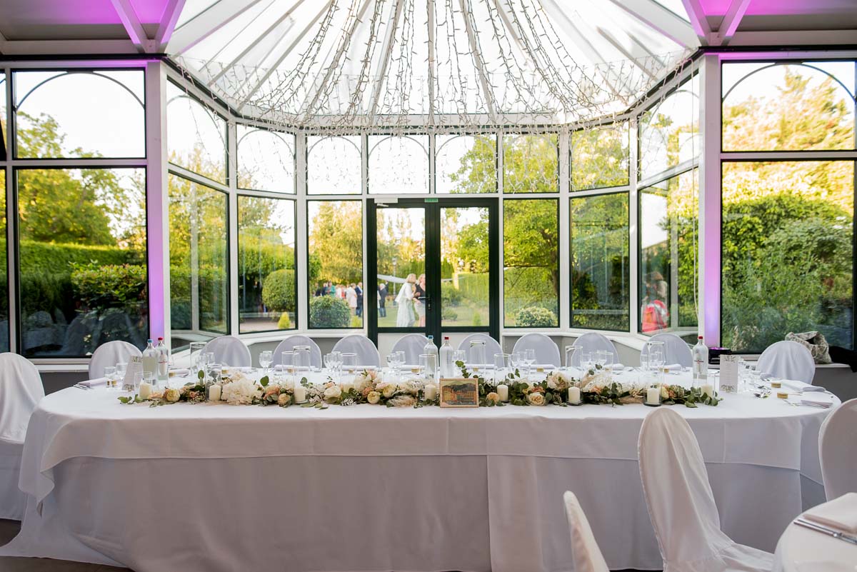 salle du Blanc Maisnil, table des mariés